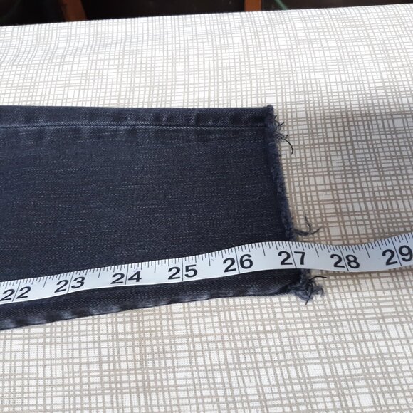 Madewell Women's Jeans Size 26 Black 9" High Riser Skinny Distressed Raw Hem - Picture 14 of 16